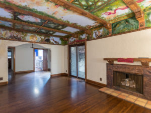 Living room with view to kitchen (right door) and bathroom (left door) 