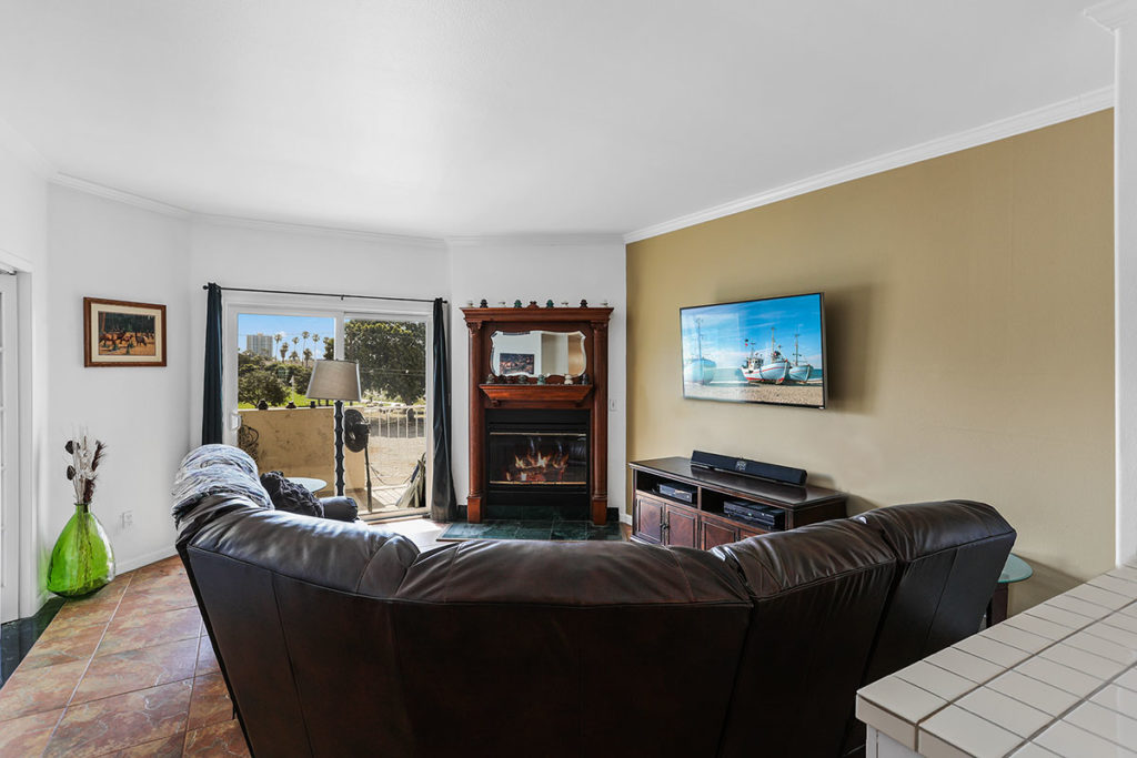 Oceanfront Condo for Sale in Long Beach, CA - Living Room