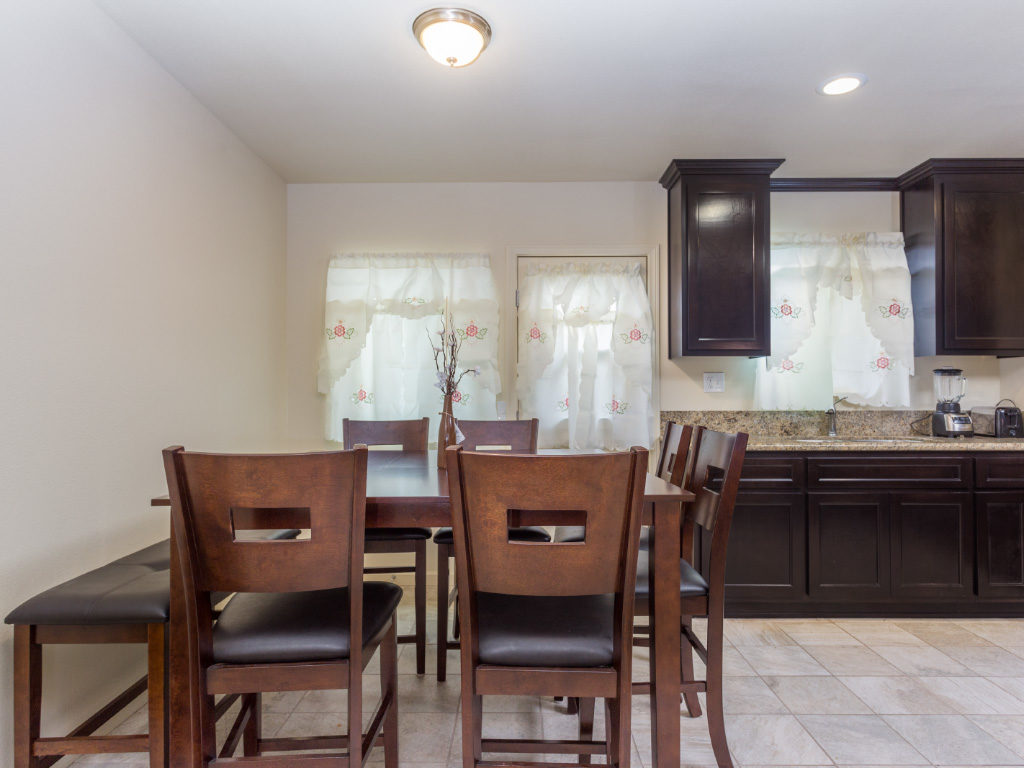 2680deforest-kitchen